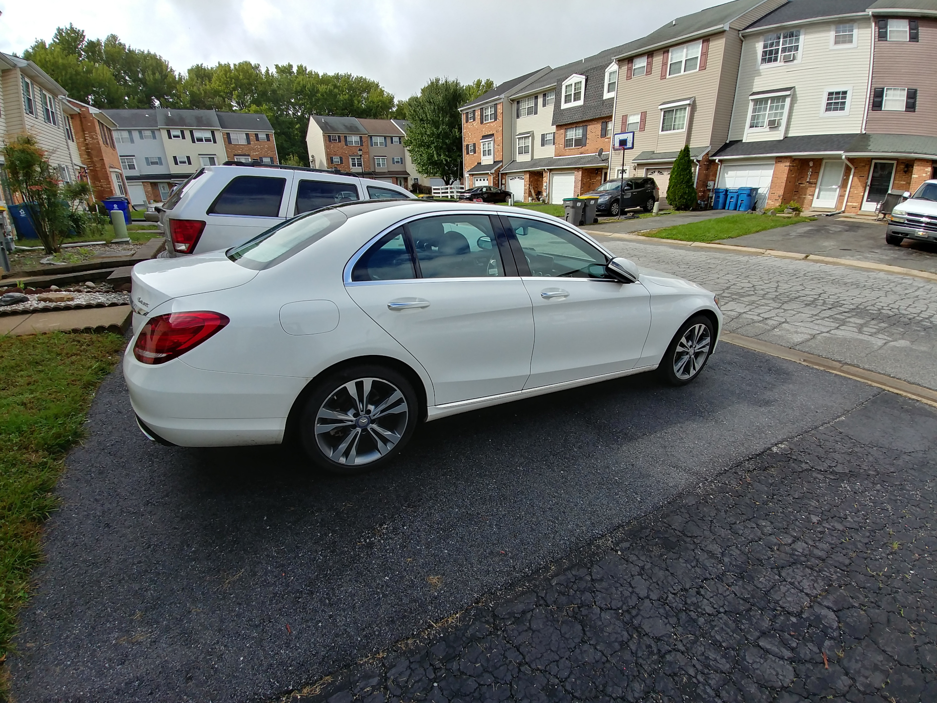 Mercedes 2